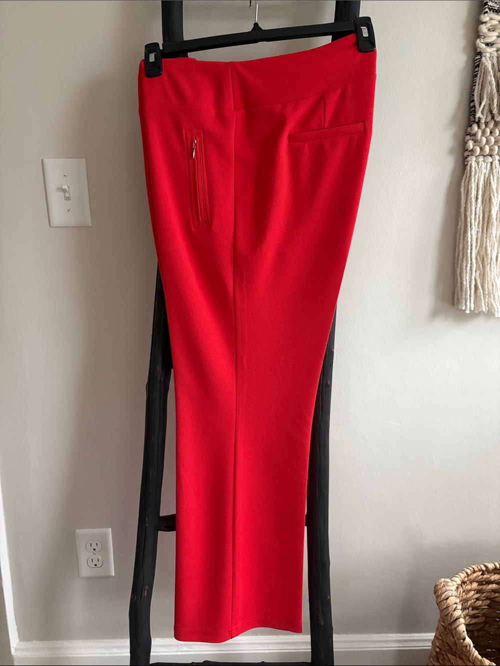 Soho Red Straight-Leg Crepe Pants
